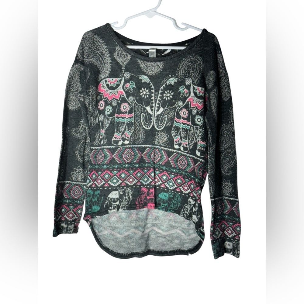 Beautees Black Asymmetrical Graphic Long Sleeve Top Kids 6